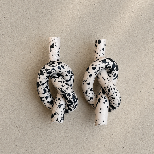 KNOT | Sand