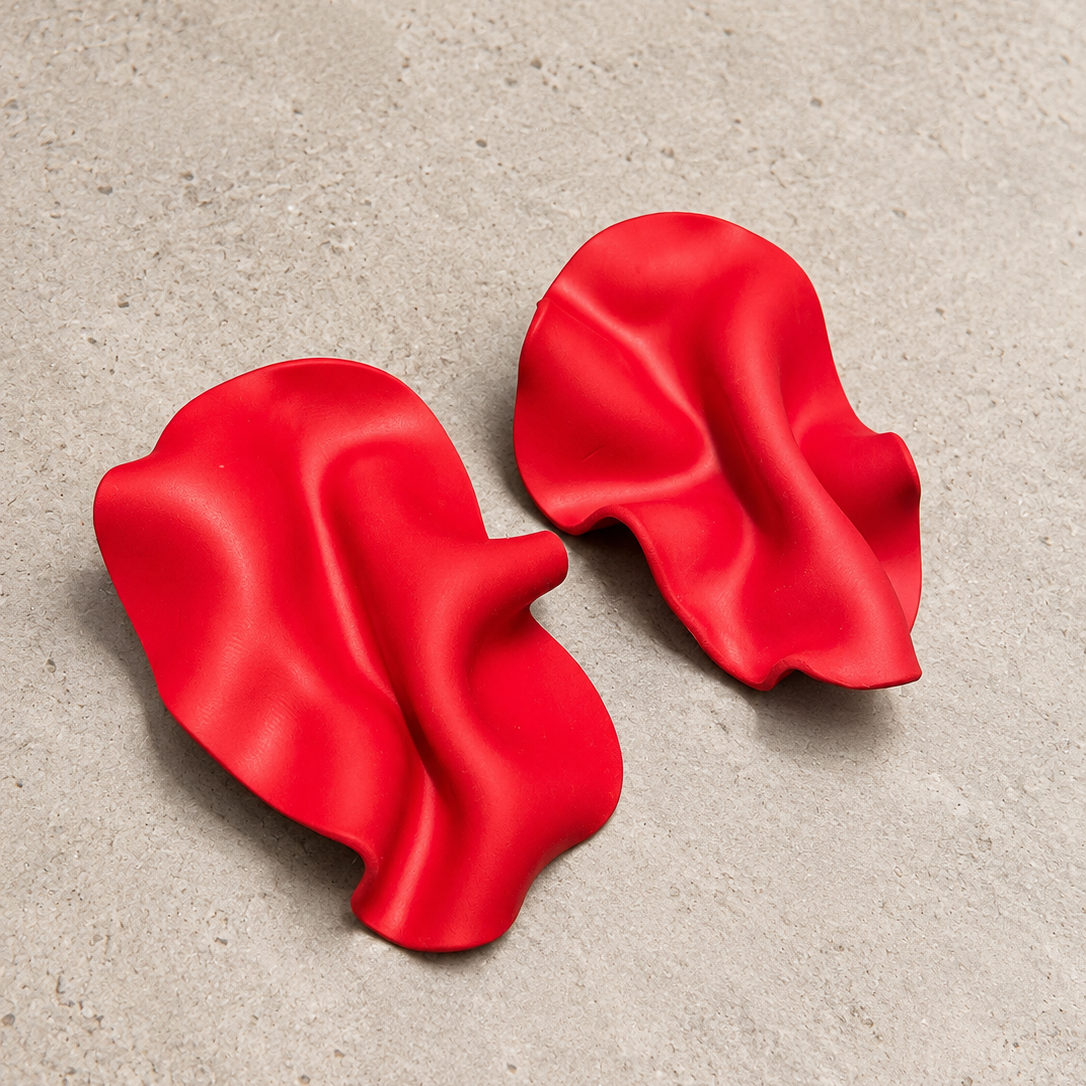 LIVA | Red L